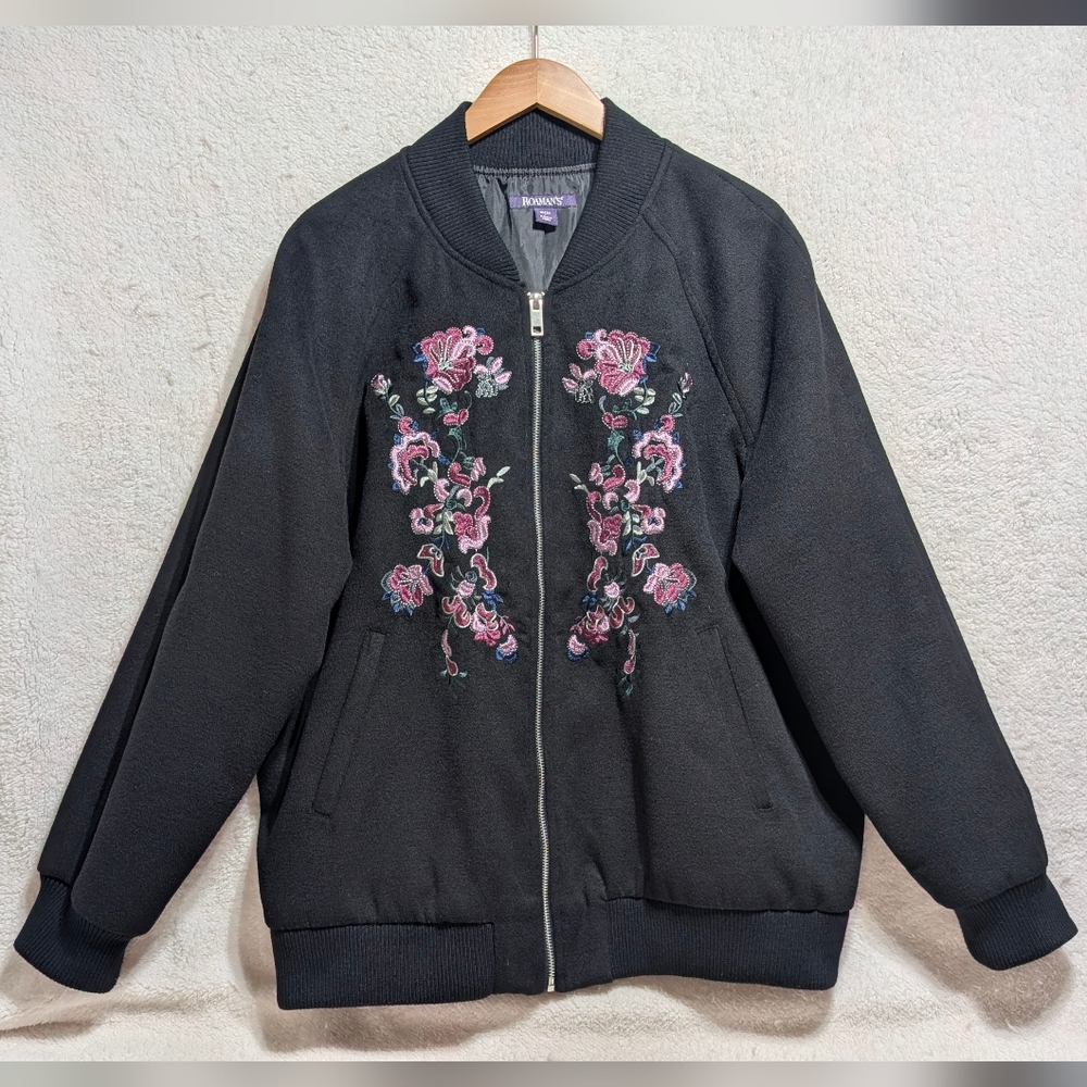 Roaman's Black Softshell Bomber Jacket Floral Embroidery Women's size L 18/20
